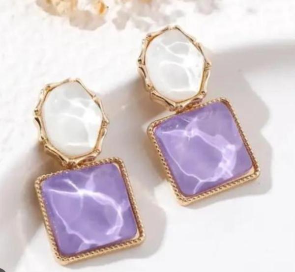 White and purple watery stone stud korean earrings
