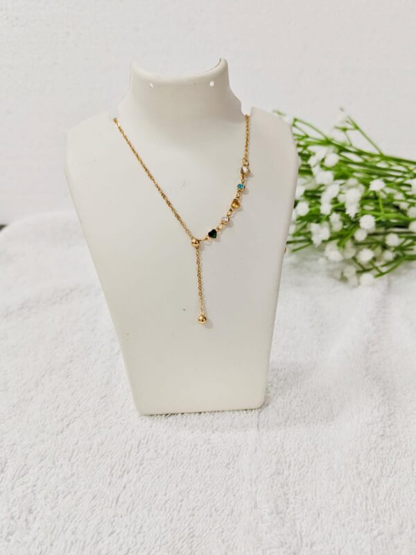 Fusion necklace deep neck