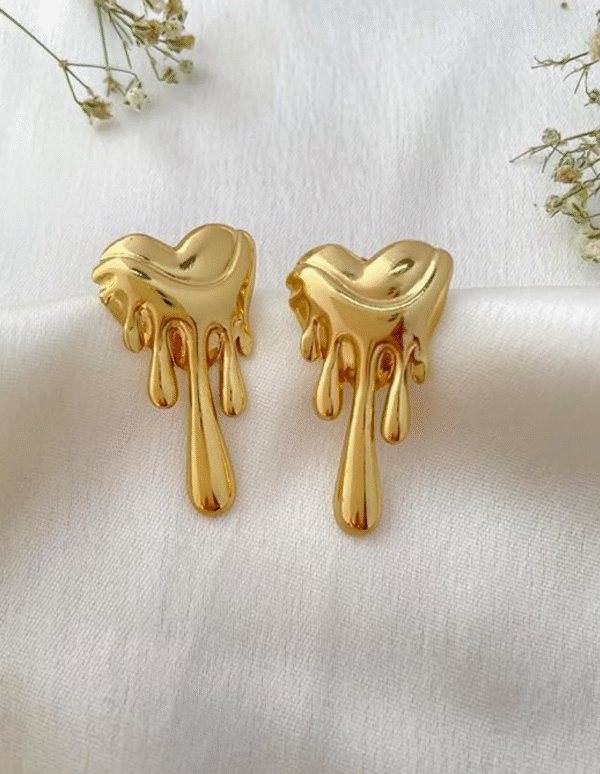 Bleeding heart trending earrings
